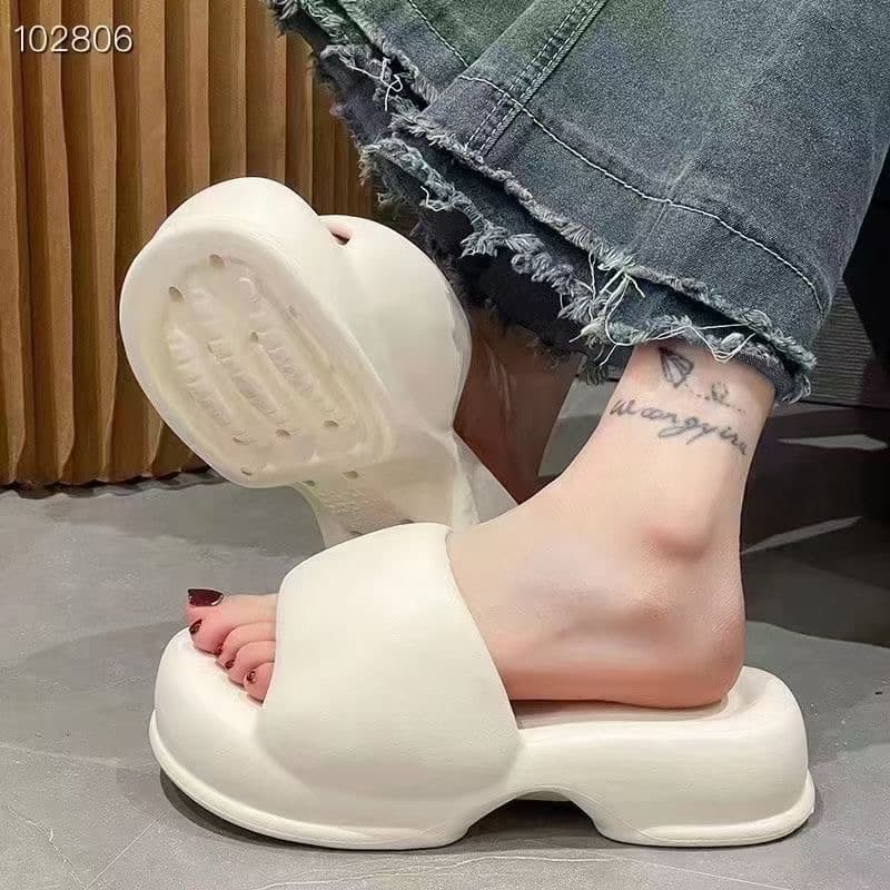 Outdoor Smooth Thick Slippers